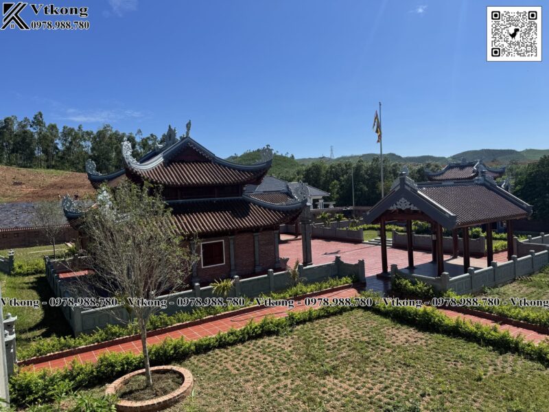 Đứng Từ Trên Cao Nhìn Xuống Dung Tu Tren Cao Nhin Xuong